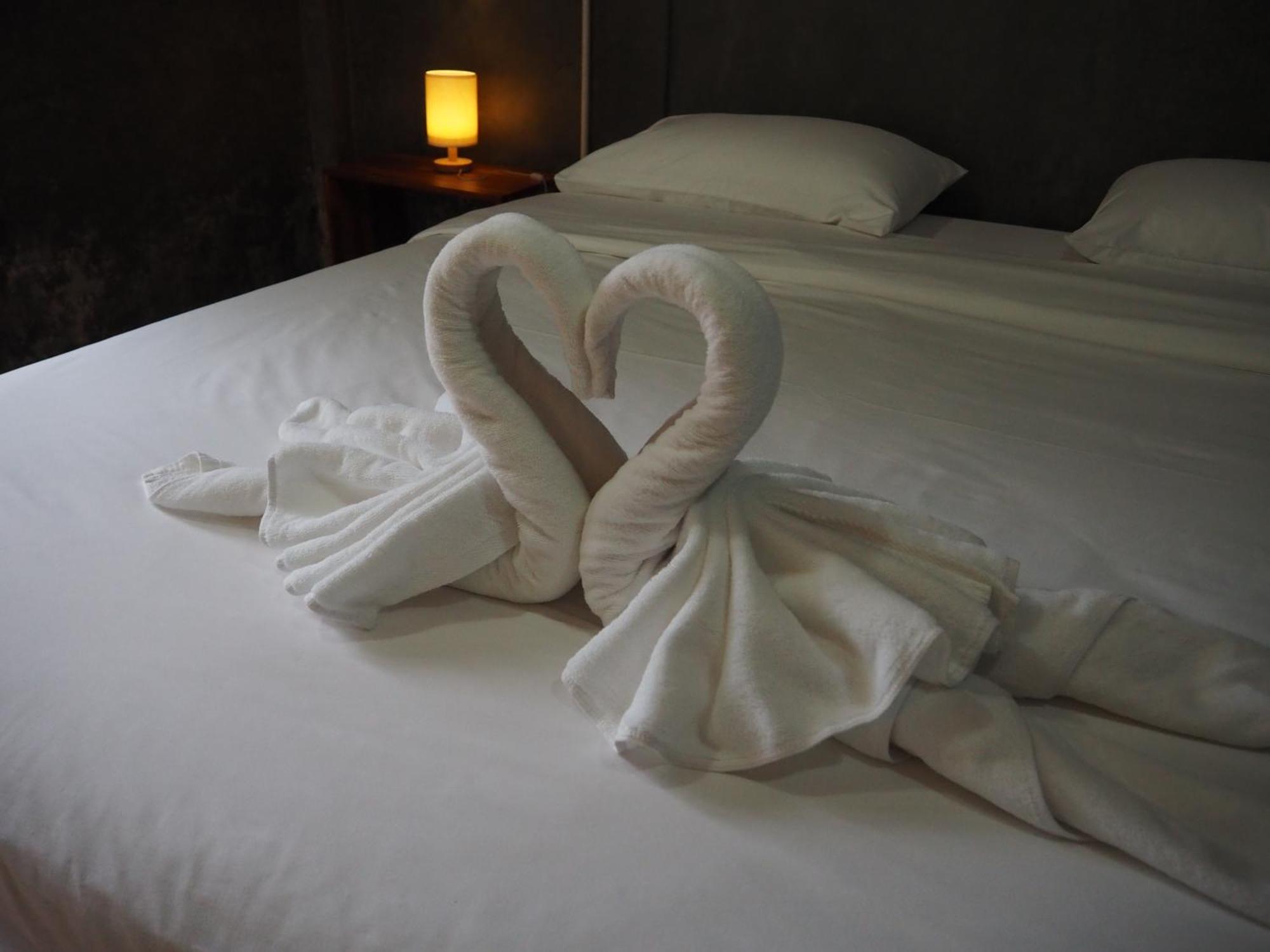 Banmai87 Guest House บ้านไม้87 เกสต์เฮ้าส์ Ayutthaya Exteriér fotografie